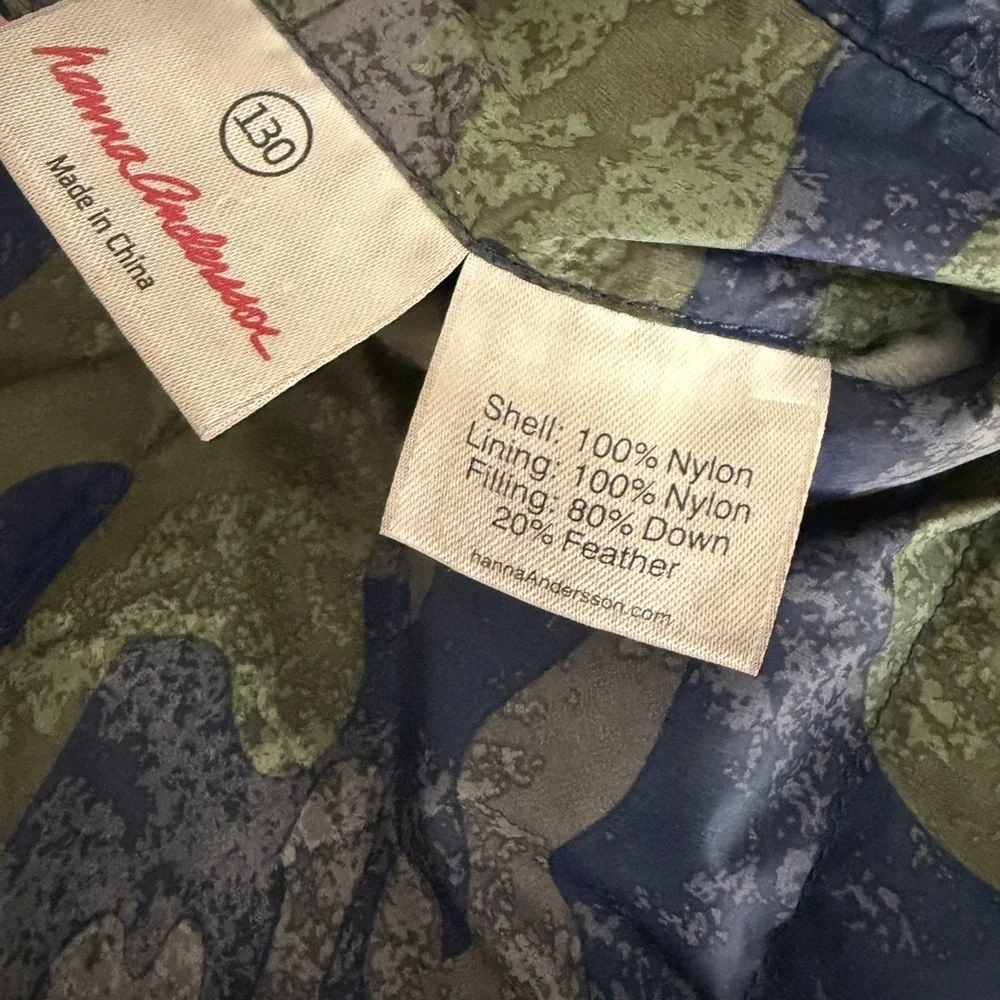 Hanna Andersson Reversible Down Coat Jacket Hooded Sz 130 (8) Camouflage/Navy